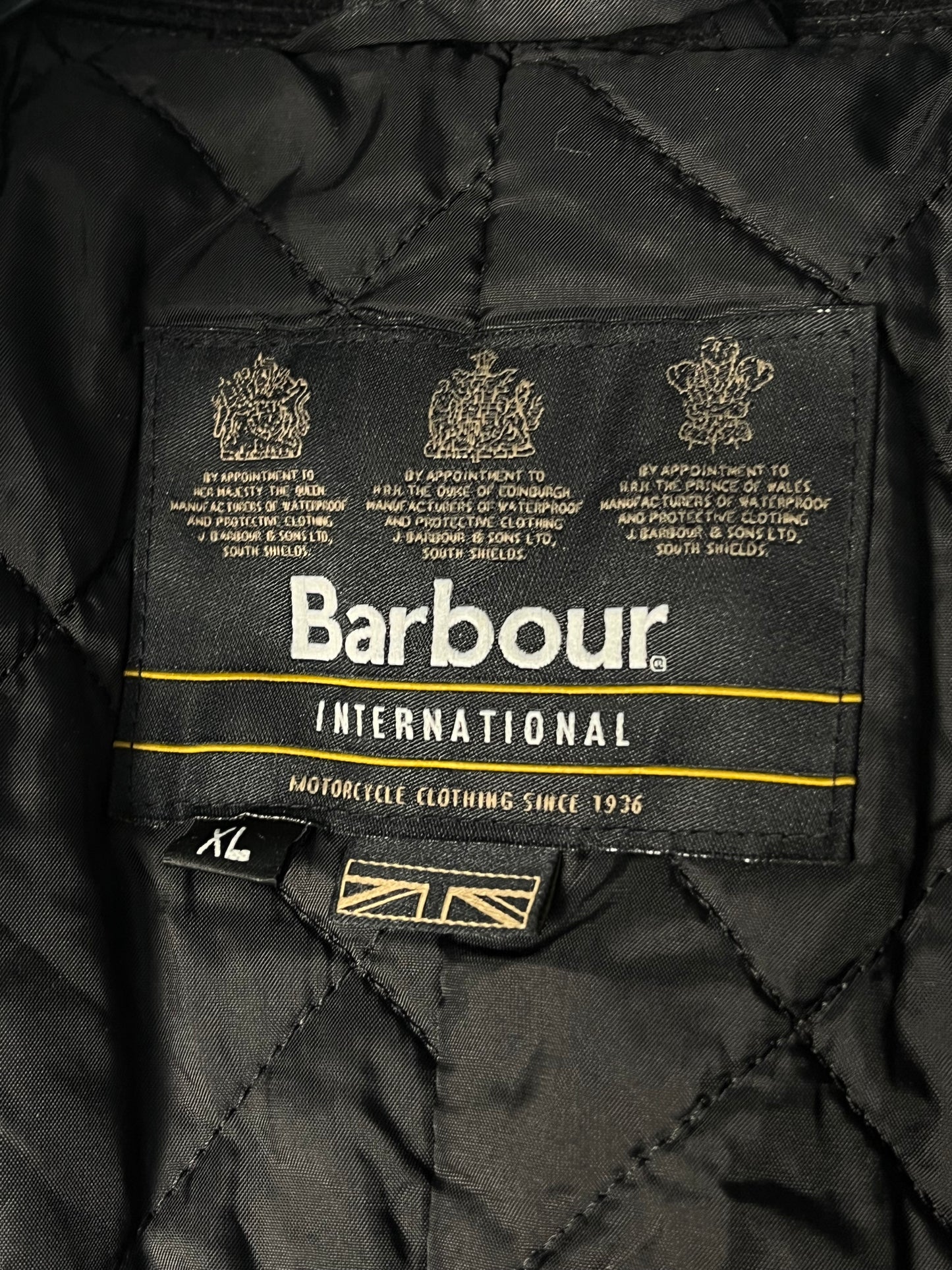 Barbour International Duke Jacket – Black (XL)