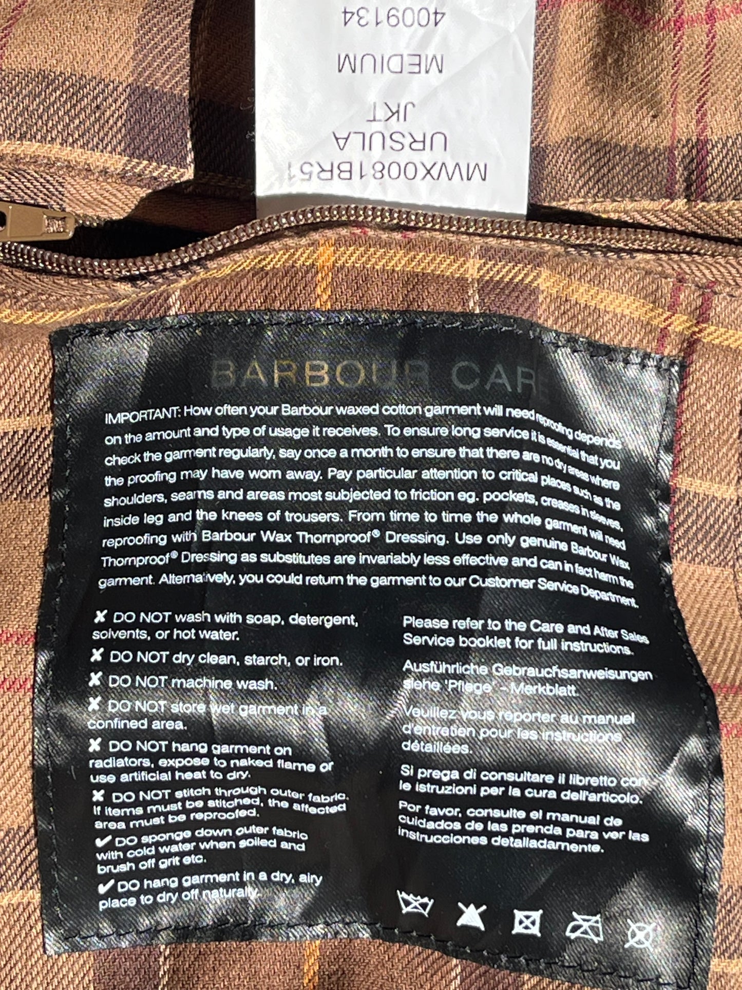 Barbour Ursula Wax Jacket Sandstone Vintage (2000s) – Size Medium