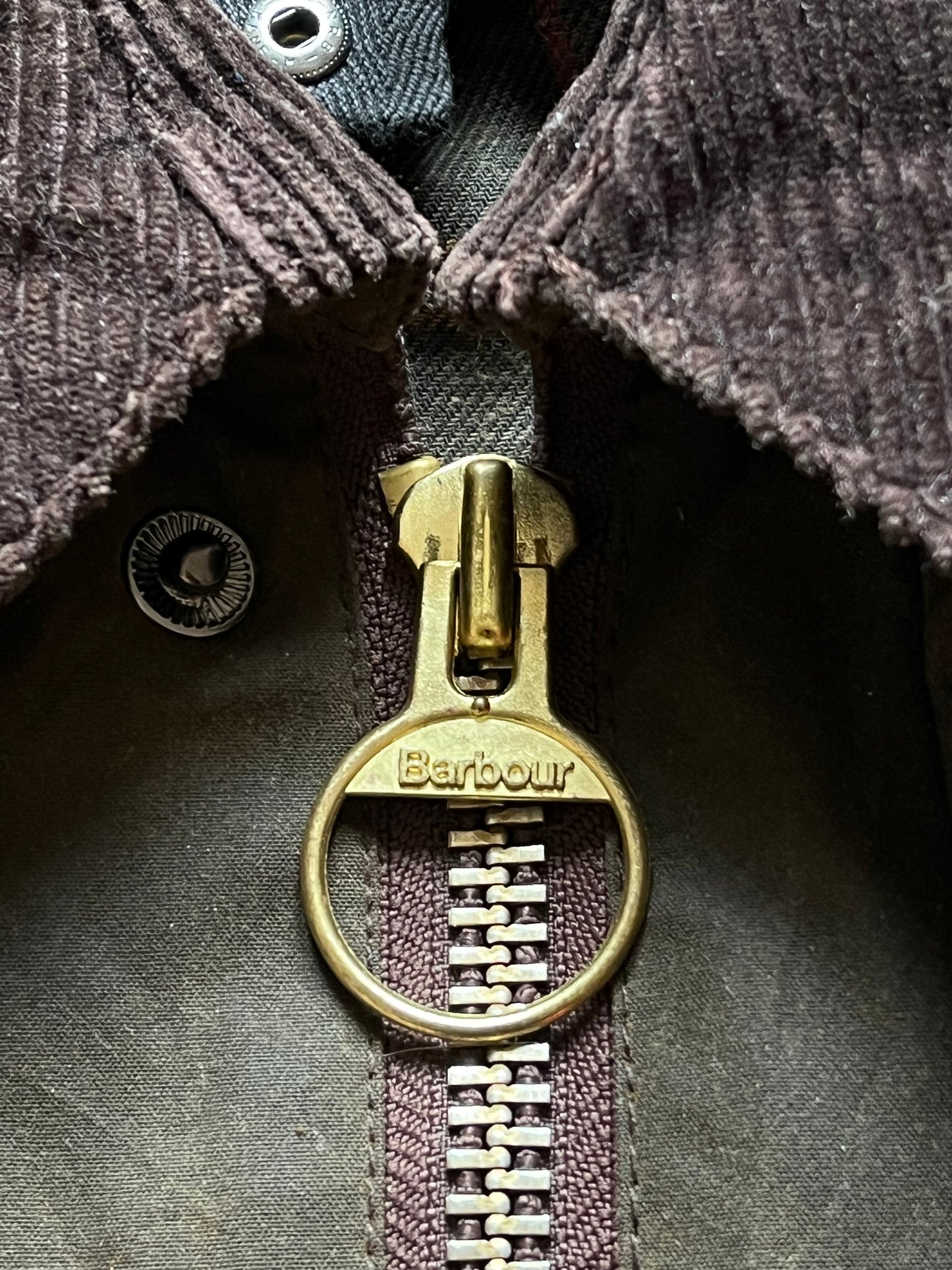 Barbour Classic Burghley – Olive – C42 / 107cm (A845)