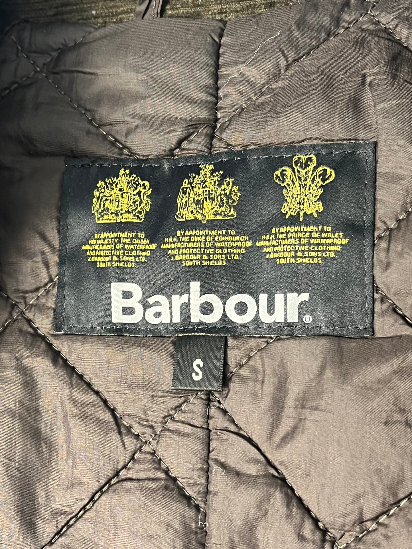 Barbour Retail Freezer Wax Jacket – Olive – Size S – Selected by DRAPS