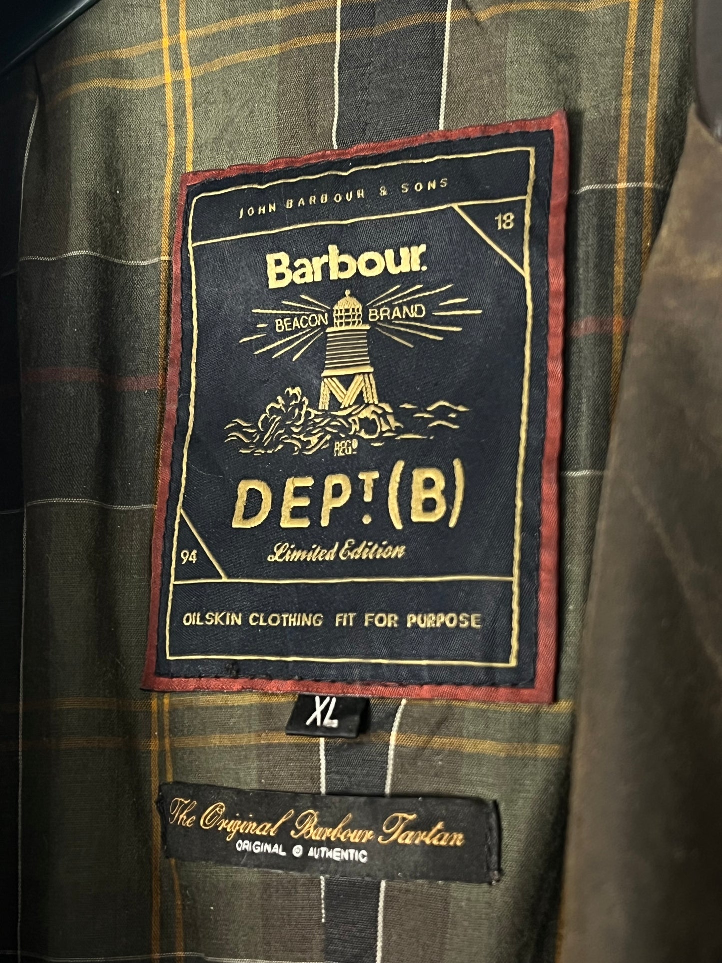 Barbour Commander Dept. (B) – Waxed Cotton Blazer – XL – Dark Olive