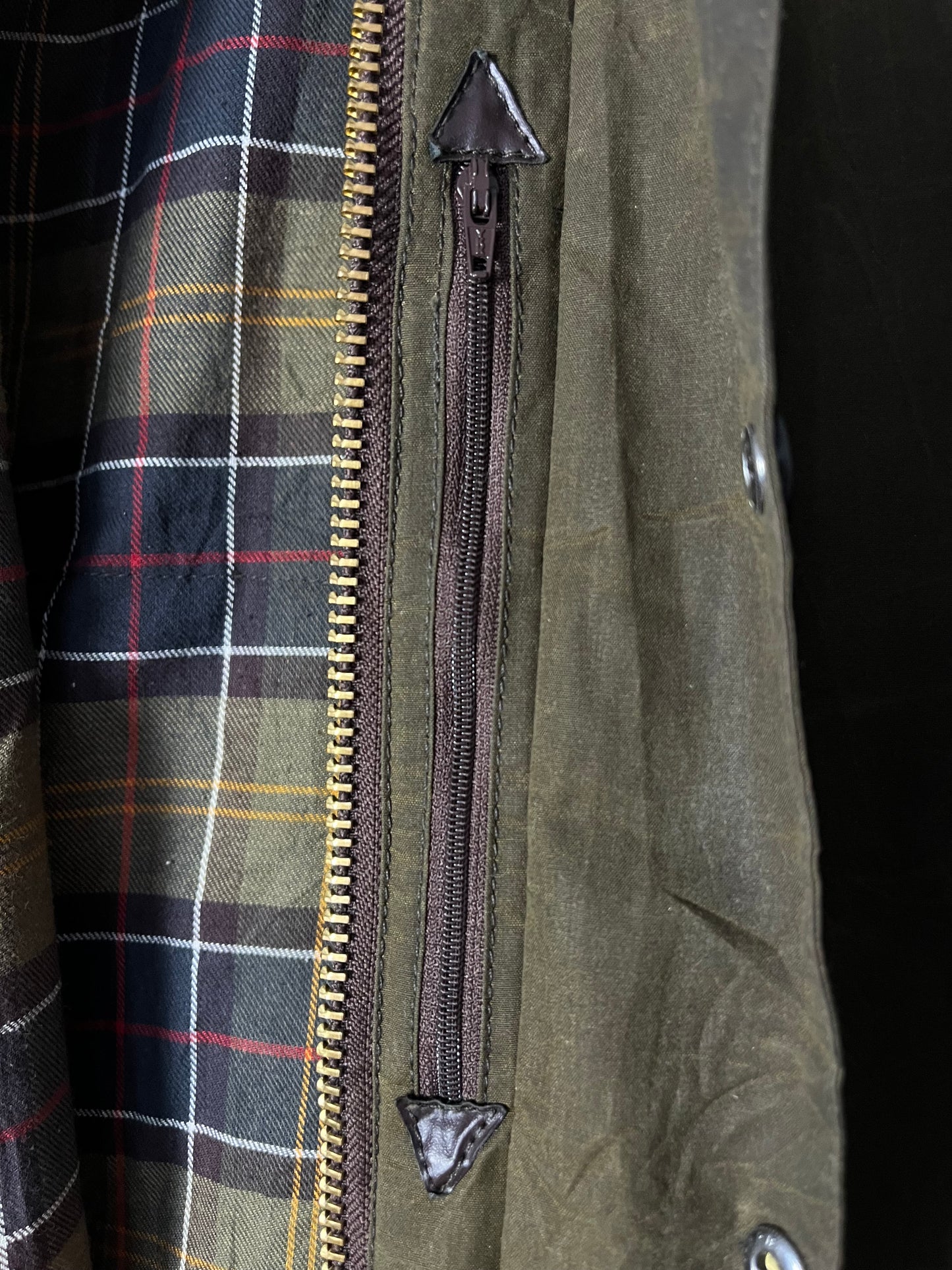 Barbour Classic Beaufort Jacket – Olive – C44 / 112c