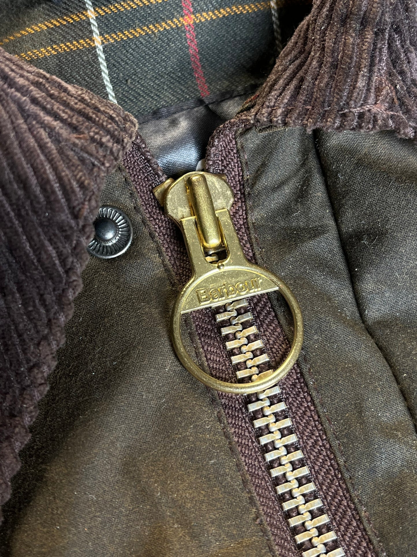 Barbour Classic Bedale A835 – Olive – C44 (Early 2000s)