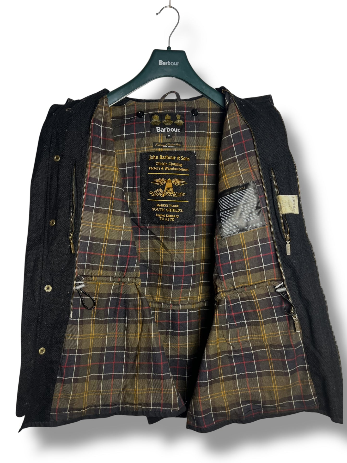 Selected by Draps — Barbour Tokito Field Jacket Waxed Cotton Black M