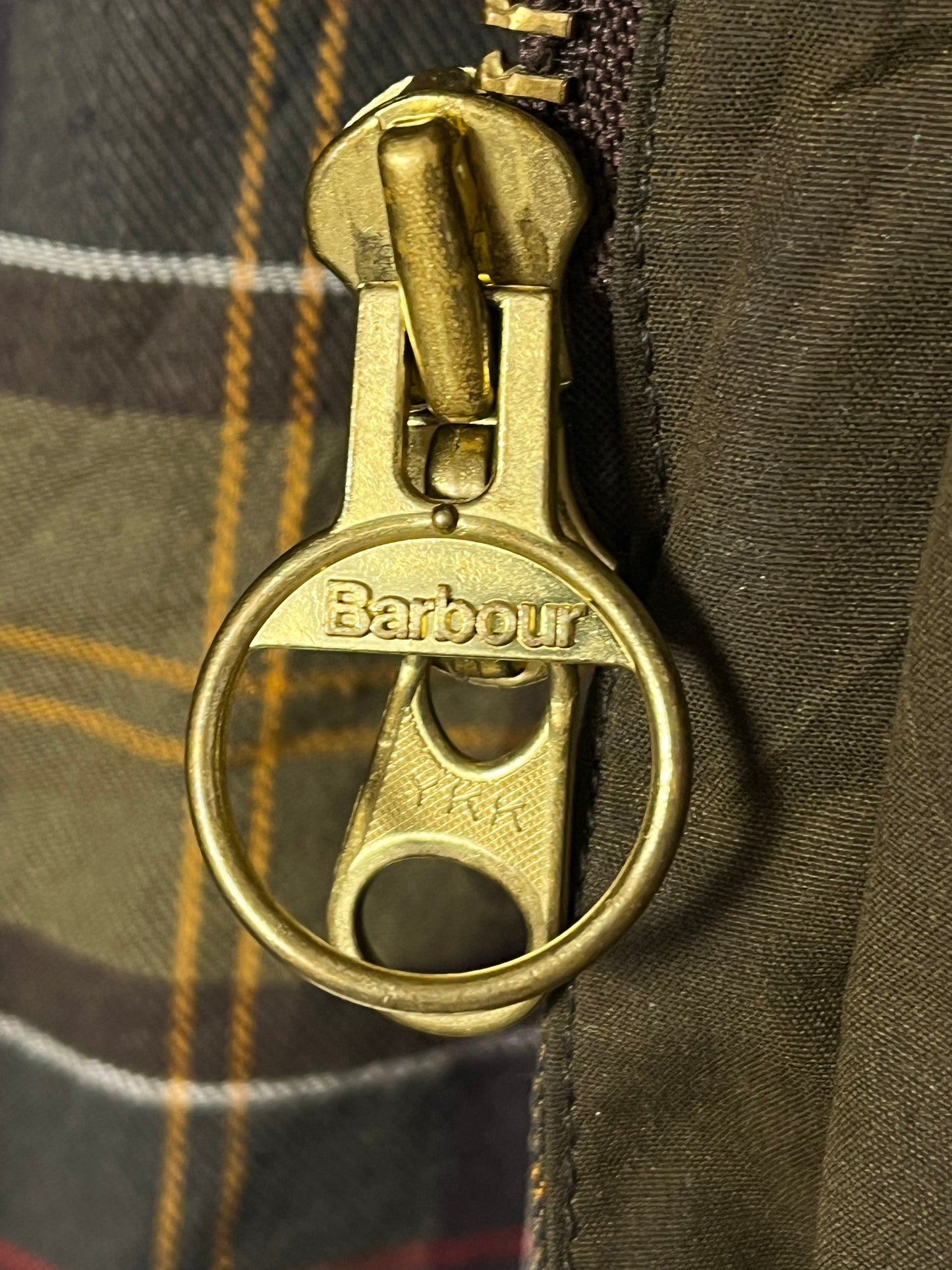 Barbour Classic Beaufort Jacket – Olive – C44 / 112c