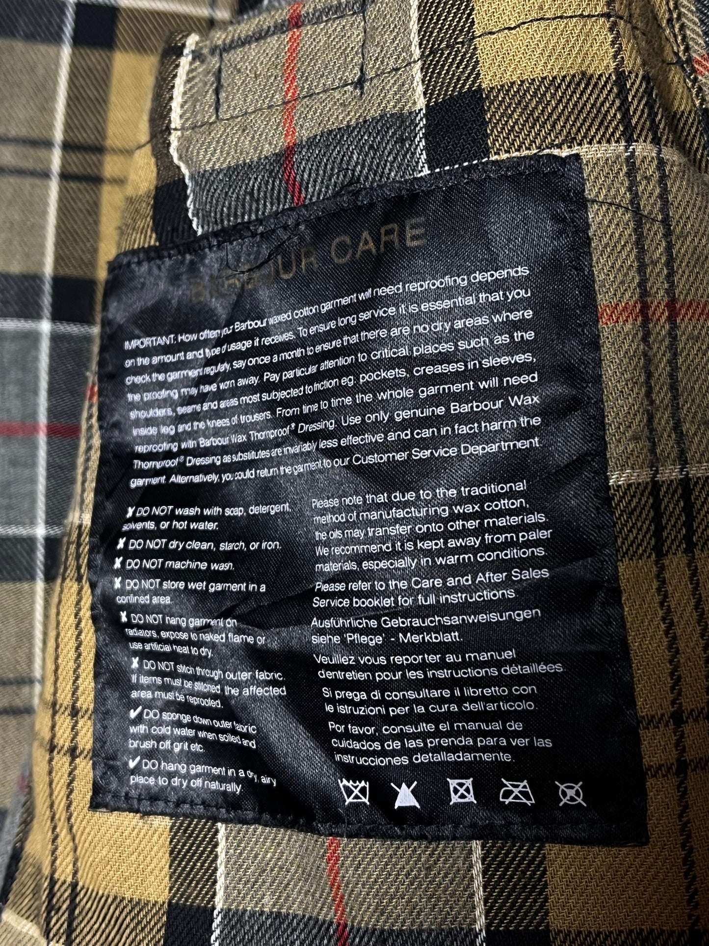 Barbour Ashby Wax Jacket –  Navy – Size L - Selected by Draps