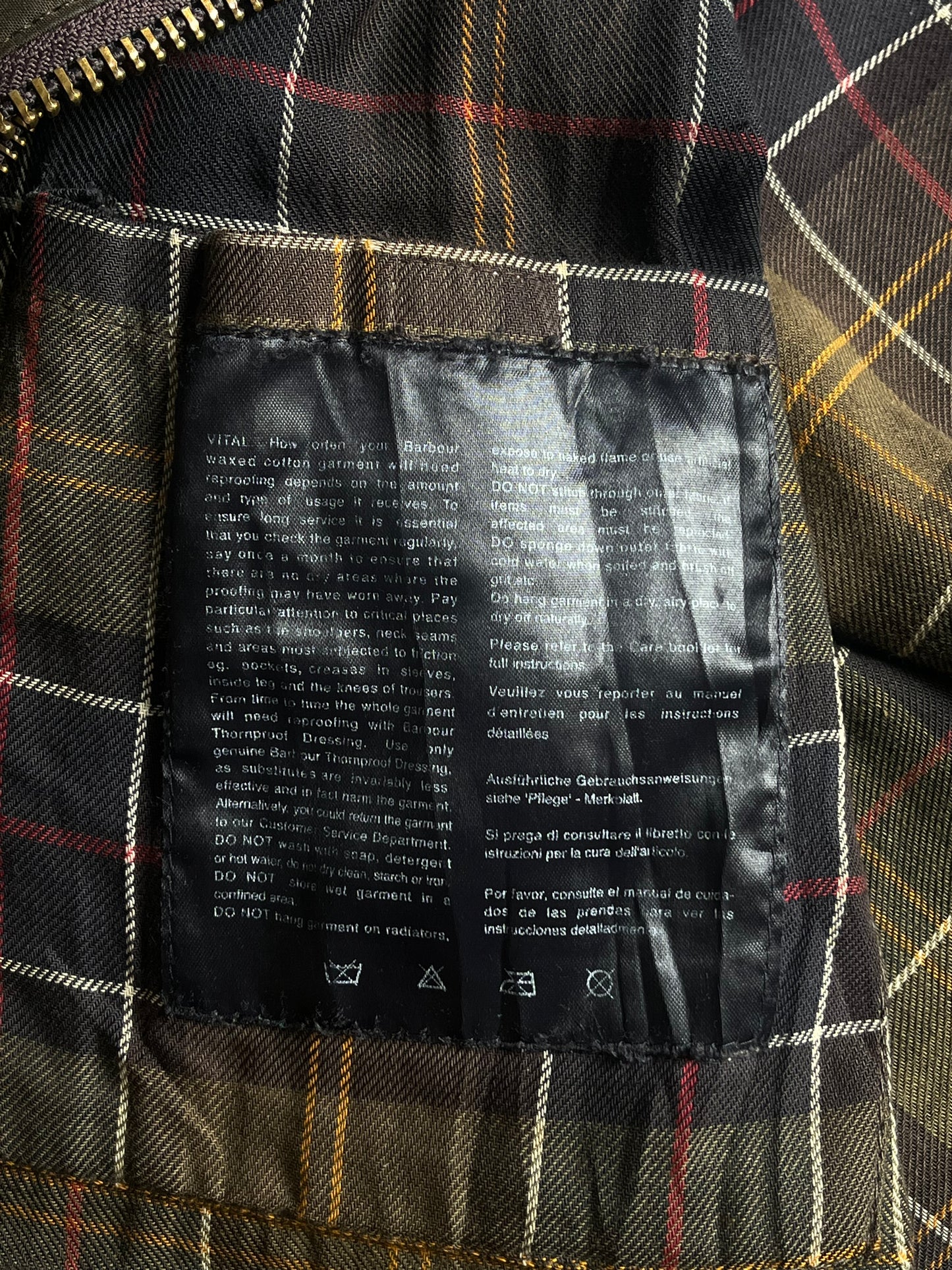 Barbour Bedale Classic C44 Olive Waxed Jacket – 2000 Vintage