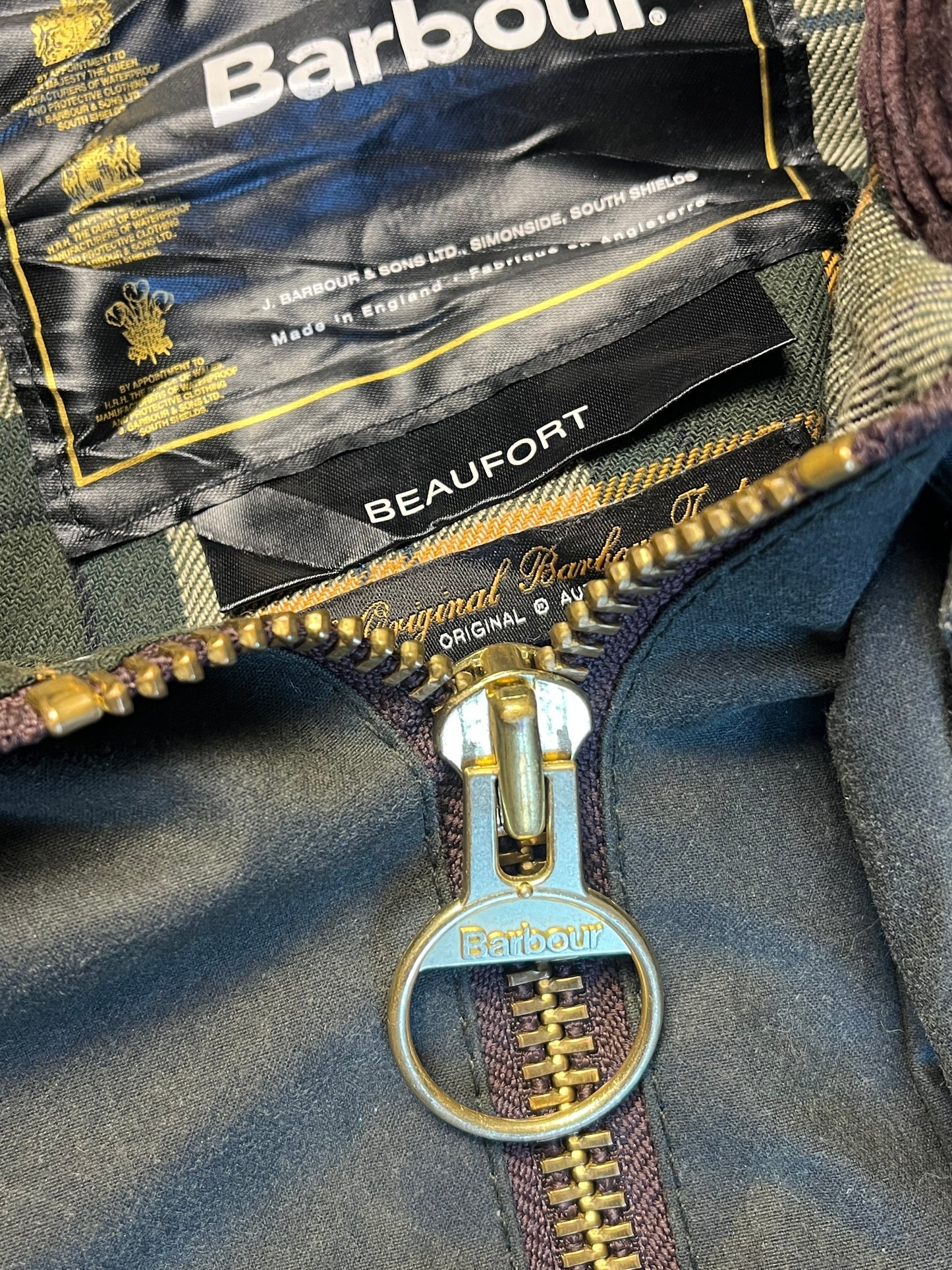 Barbour Beaufort Wax Jacket – Sage – C34 (XS)