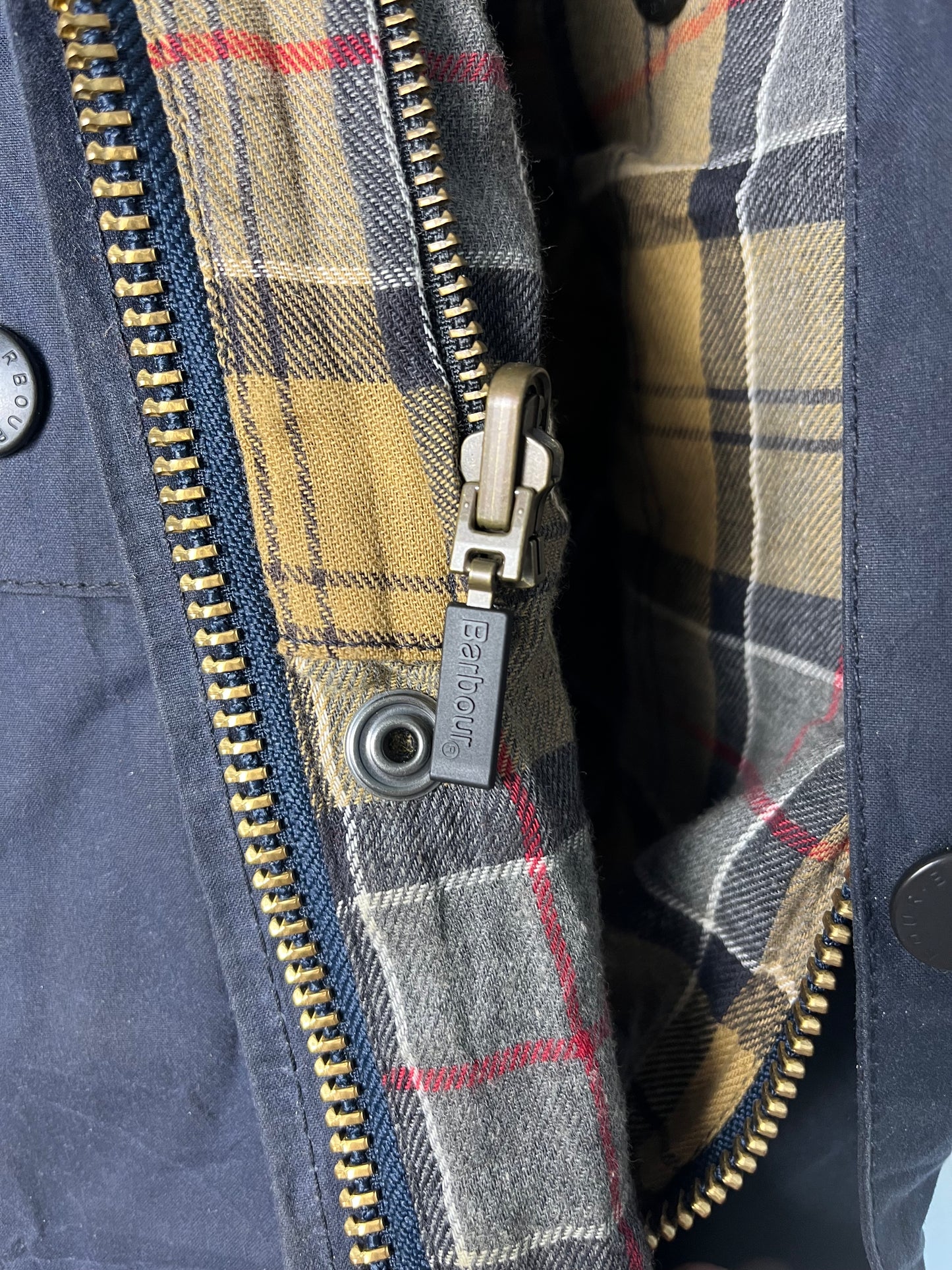 Barbour Border Wax Jacket – C34 (XS) – Modern