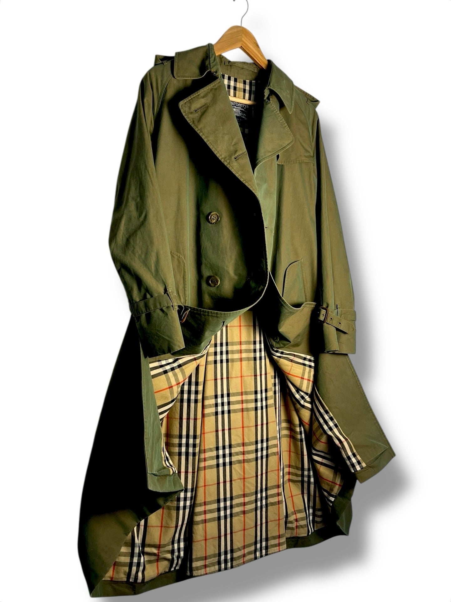 Rare Burberry Trench Coat – UK 10 Lightreactive green