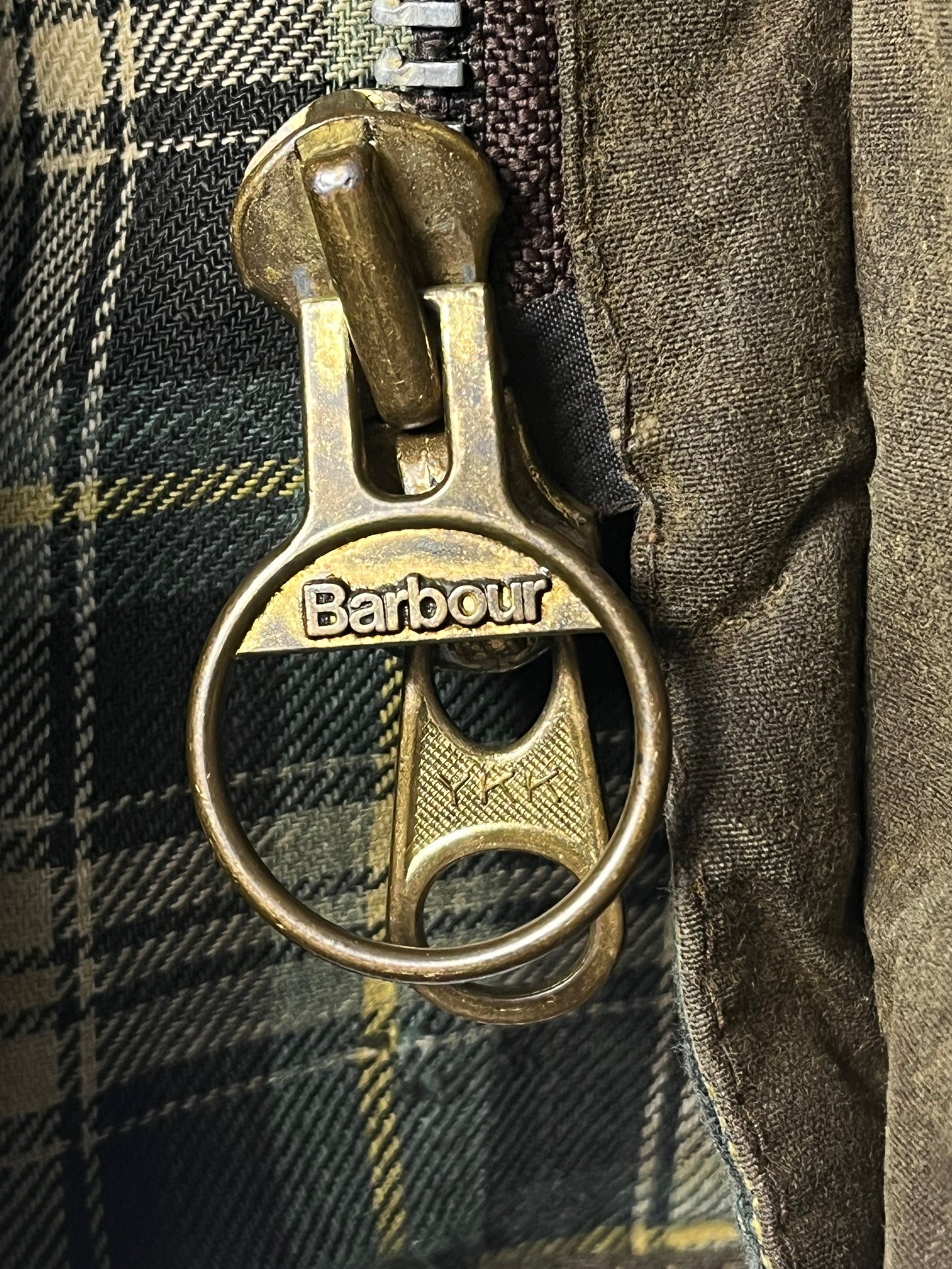 Rare 1980s Barbour Solway Zipper Wax Jacket – Olive – C44