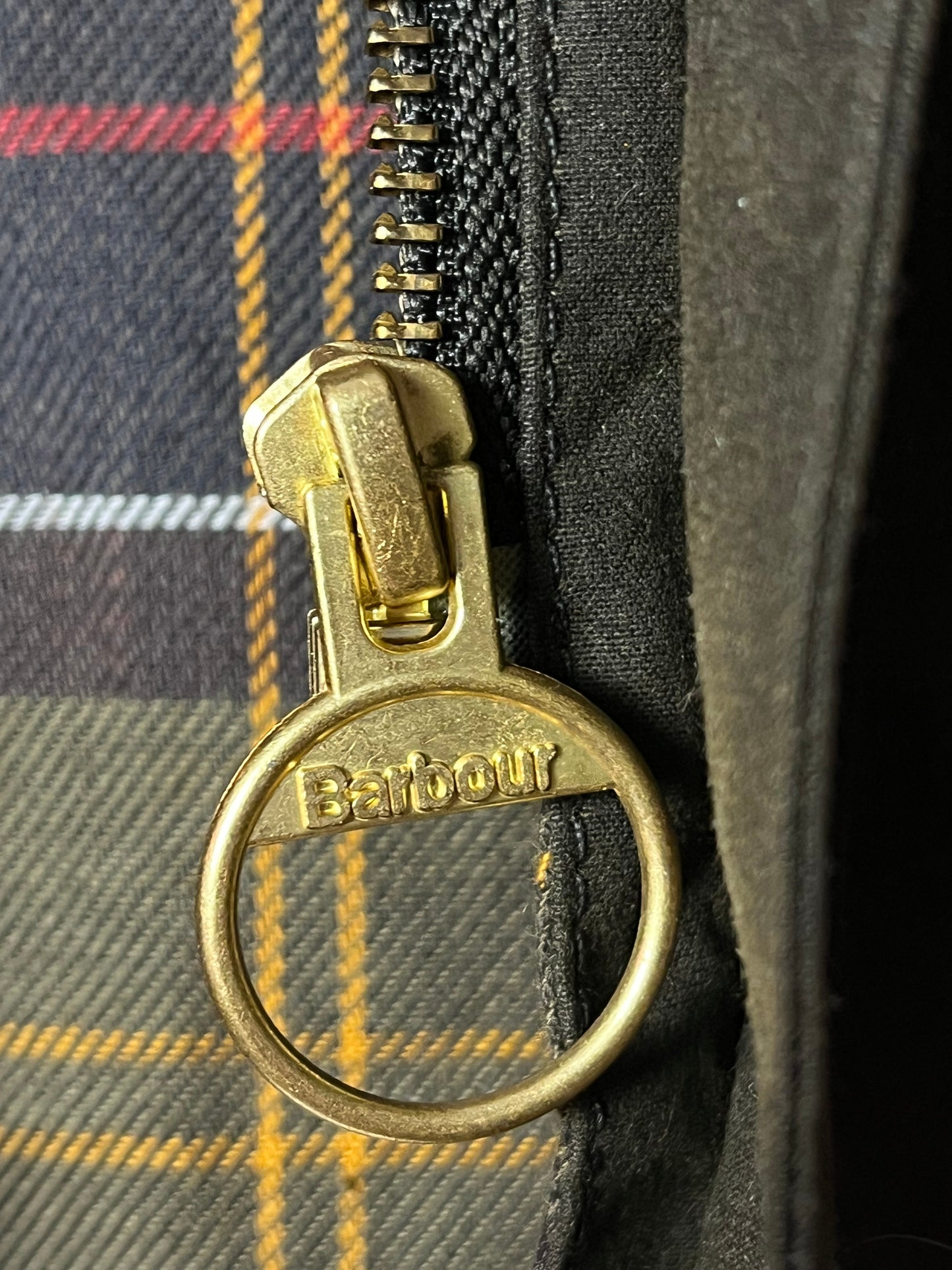 Barbour Beaufort Wax Jacket – Olive – Kids 12–13Y | Selected by DRAPS