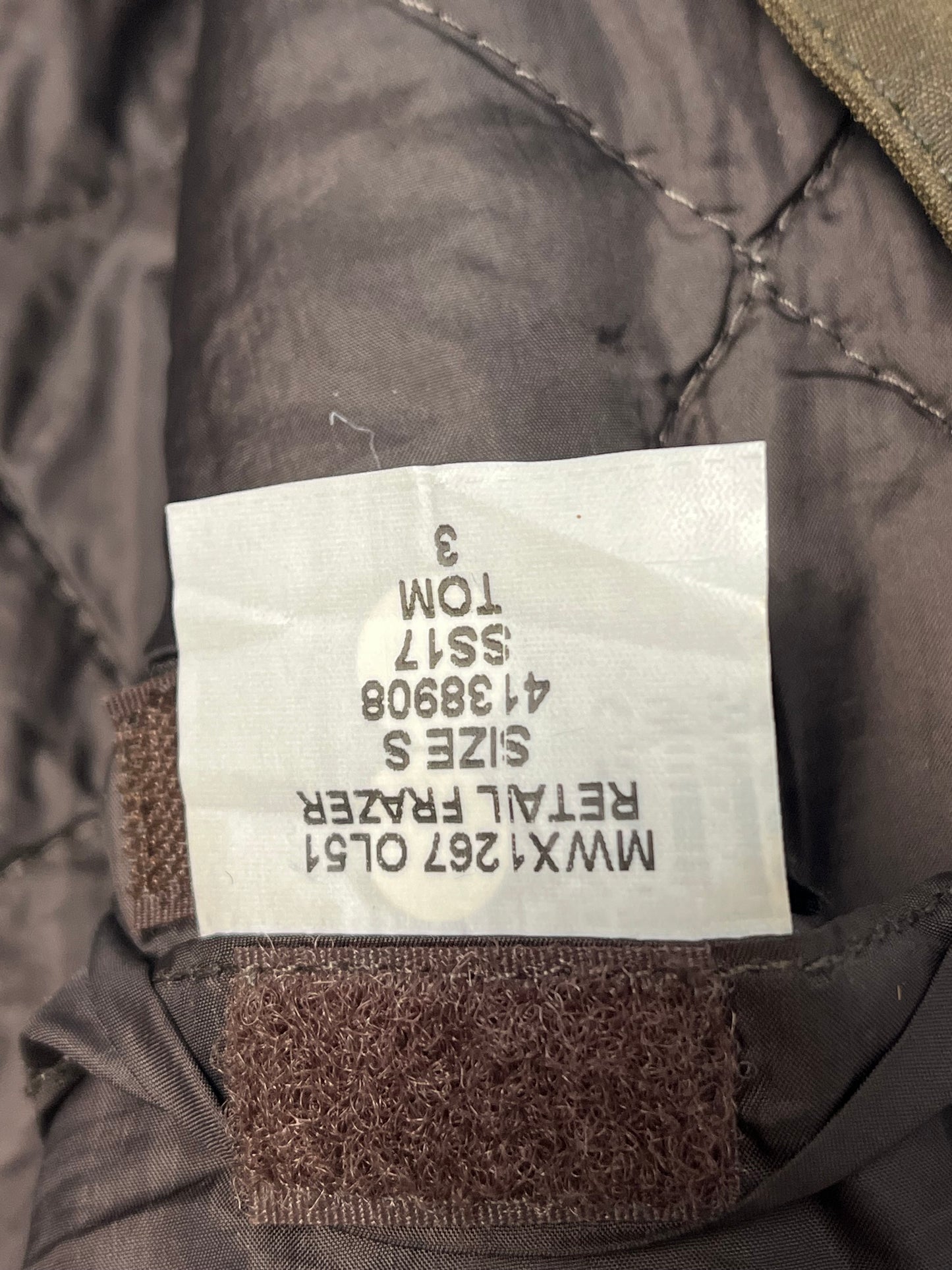 Barbour Retail Freezer Wax Jacket – Olive – Size S – Selected by DRAPS