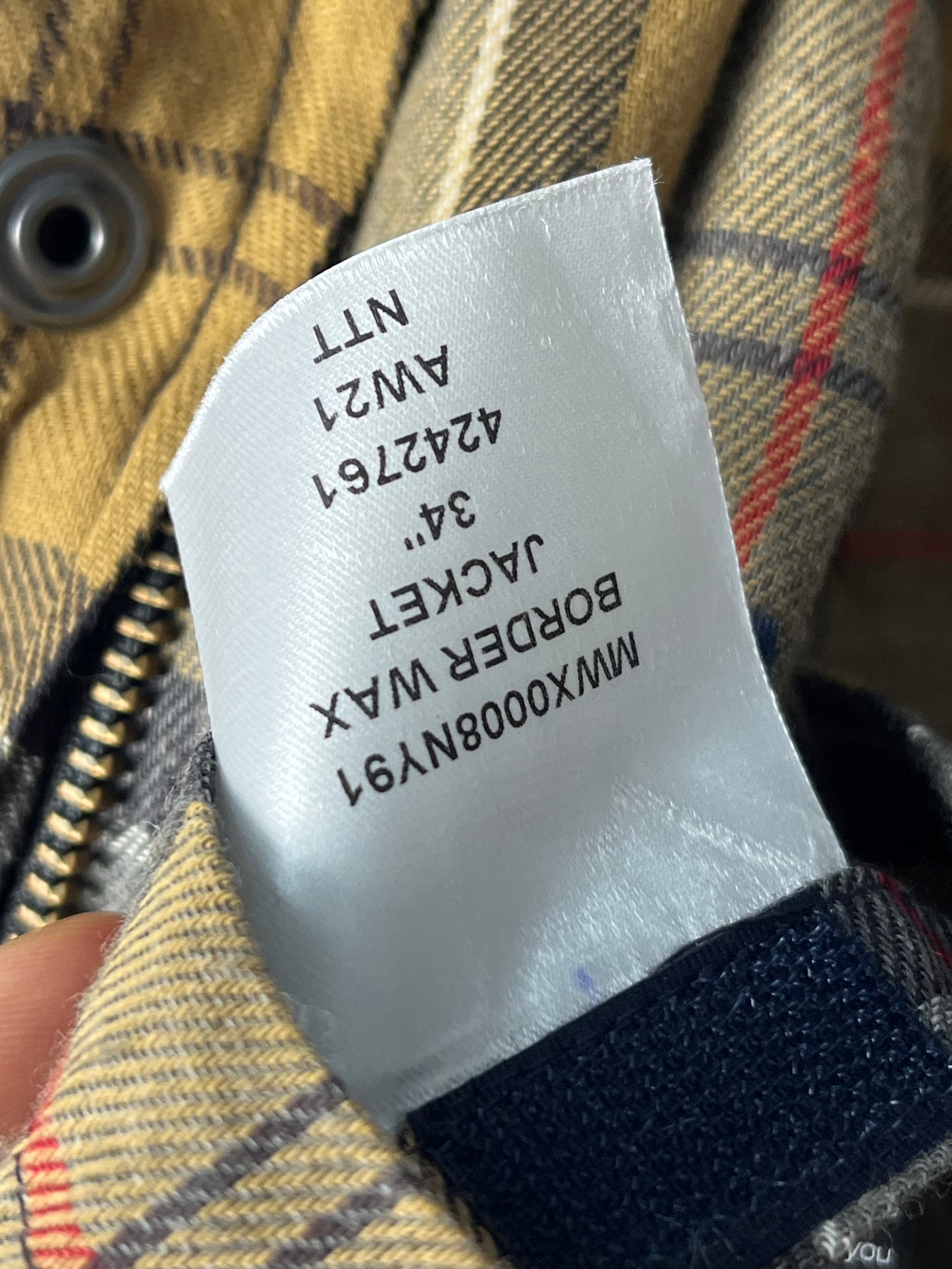 Barbour Border Wax Jacket – C34 (XS) – Modern