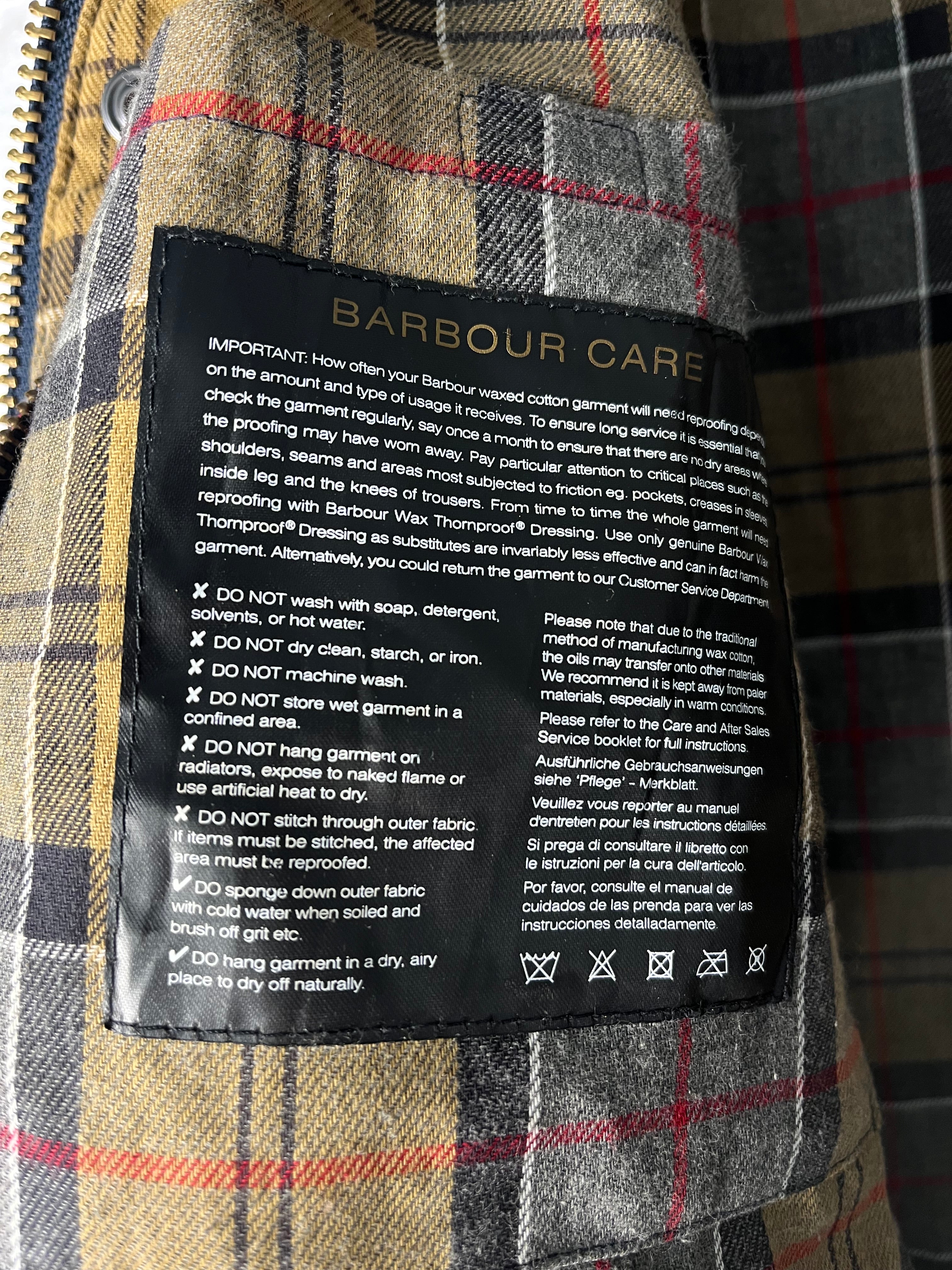 Barbour Border Wax Jacket – C34 (XS) – Modern – Draps Barcelona