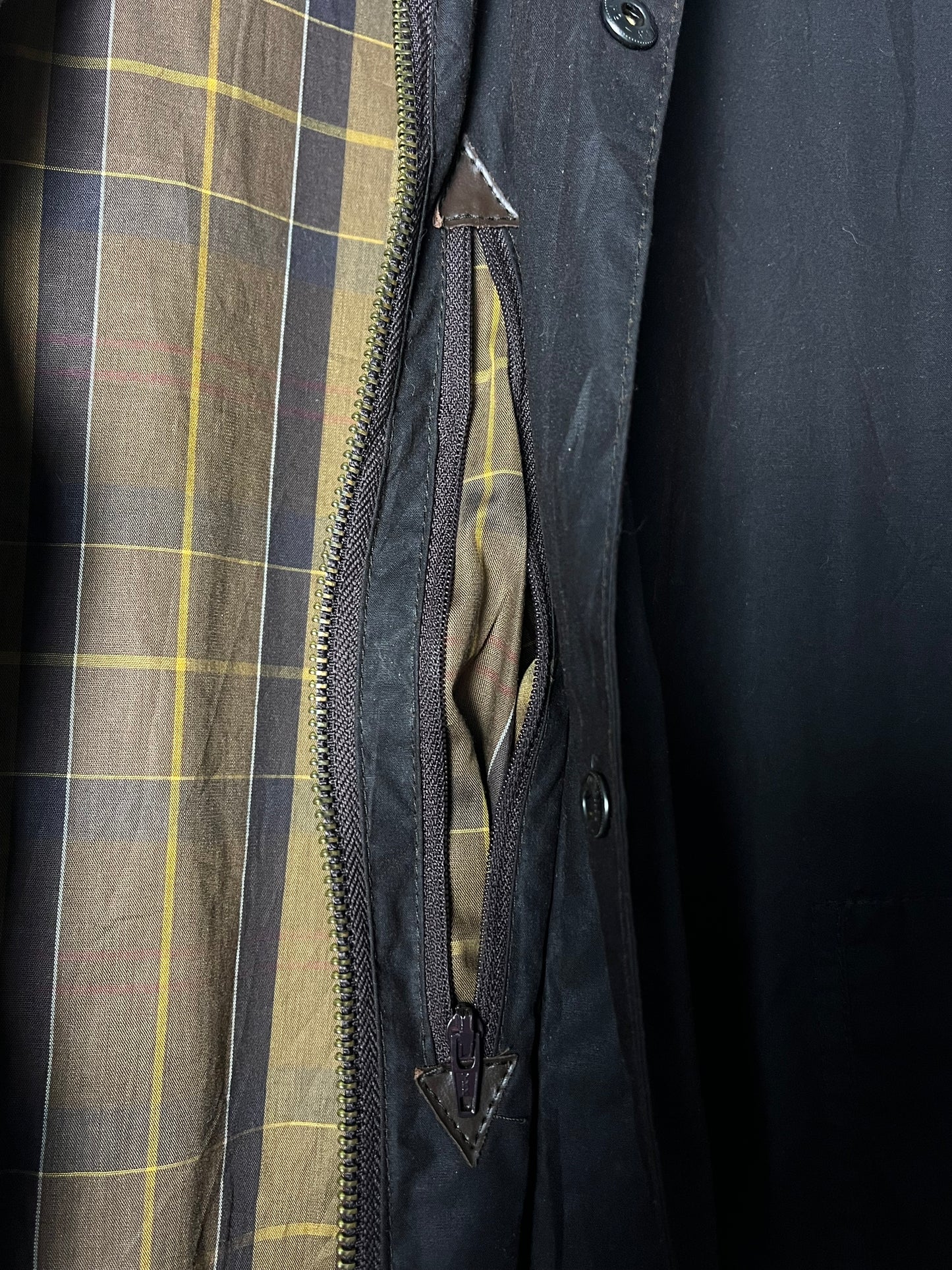 Barbour Flyweight Wax Jacket – Brown – Size M (Fits L)