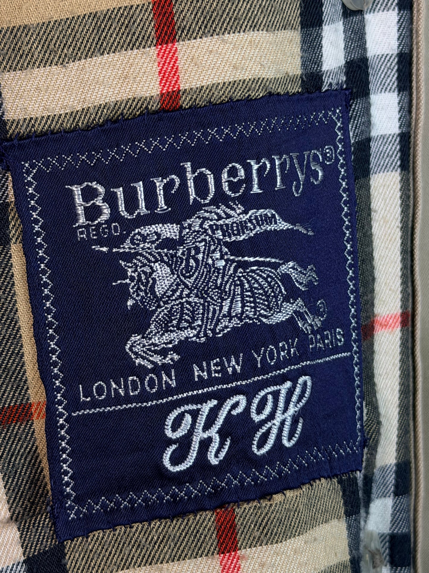 Burberrys’ Vintage Long Trench Coat – Women’s UK10 – Made in England