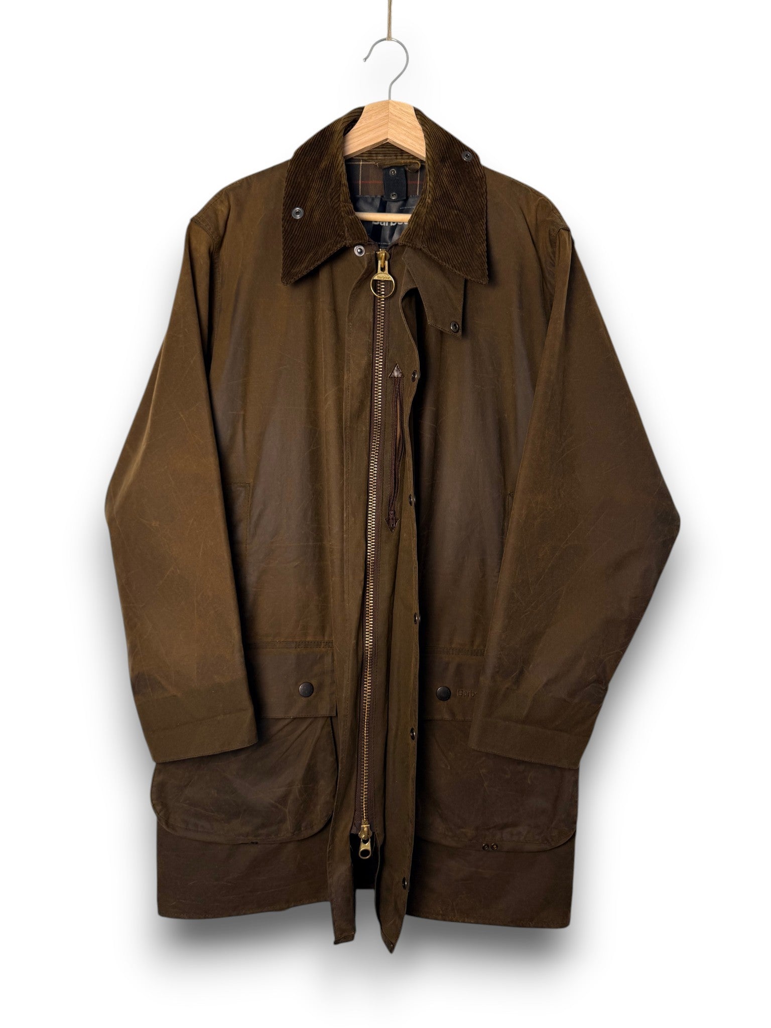 Barbour Classic Northumbria Wax Jacket – Olive – C40 / M – Draps