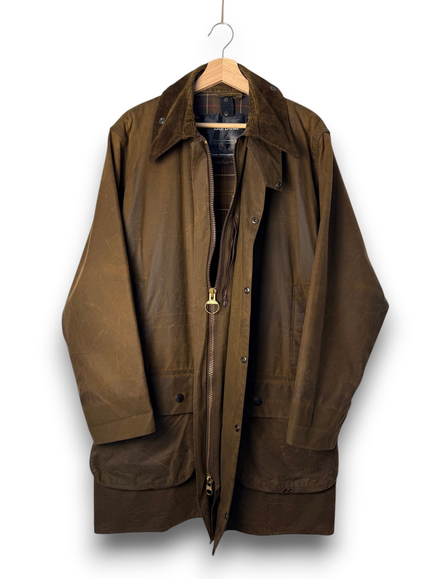 Barbour Classic Northumbria Wax Jacket – Olive – C40 / M