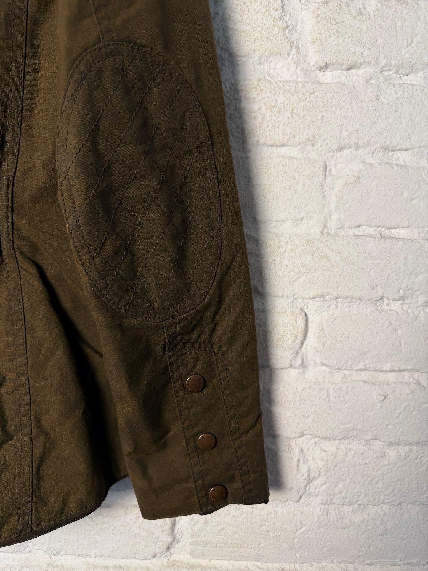 Barbour Lady Brocklane Wax Jacket Olive UK 8 – Sherpa Lined Military Style