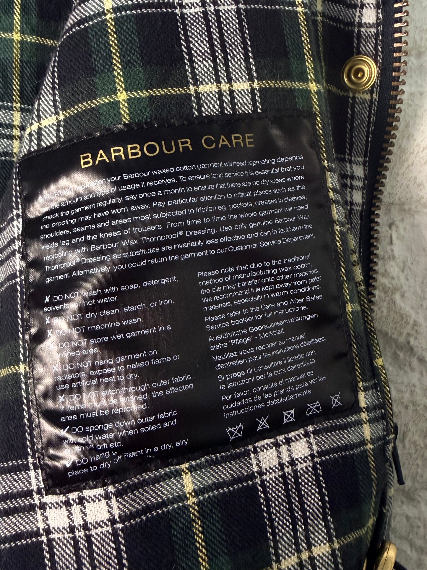 Barbour Reloved Prototype Lady Wax Jacket Navy UK10 / Medium
